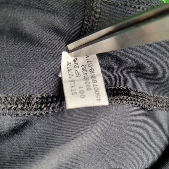 Under Armour Women's Compression Leggings Pants Size Small Petite Black White - Picture 2 of 7